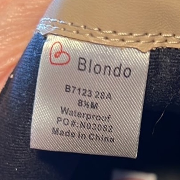 NEW BLONDO WATERPROOF BOOTS - Picture 6 of 7
